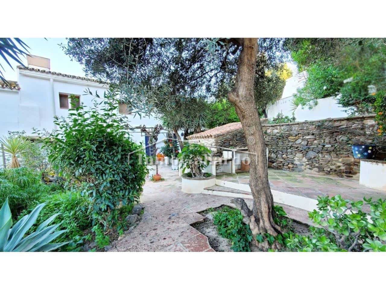 5 quarto Casa em Banda para venda em Macharaviaya - 359 900 € (Ref: 9550519)