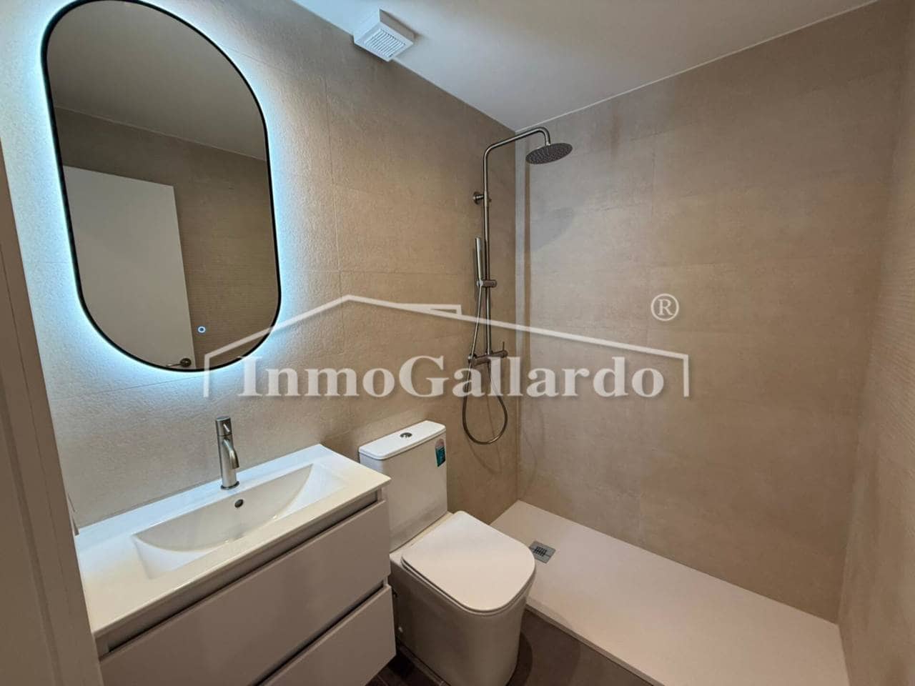 3 soveværelse Lejlighed til salg i Malaga by - € 320.000 (Ref: 9560694)