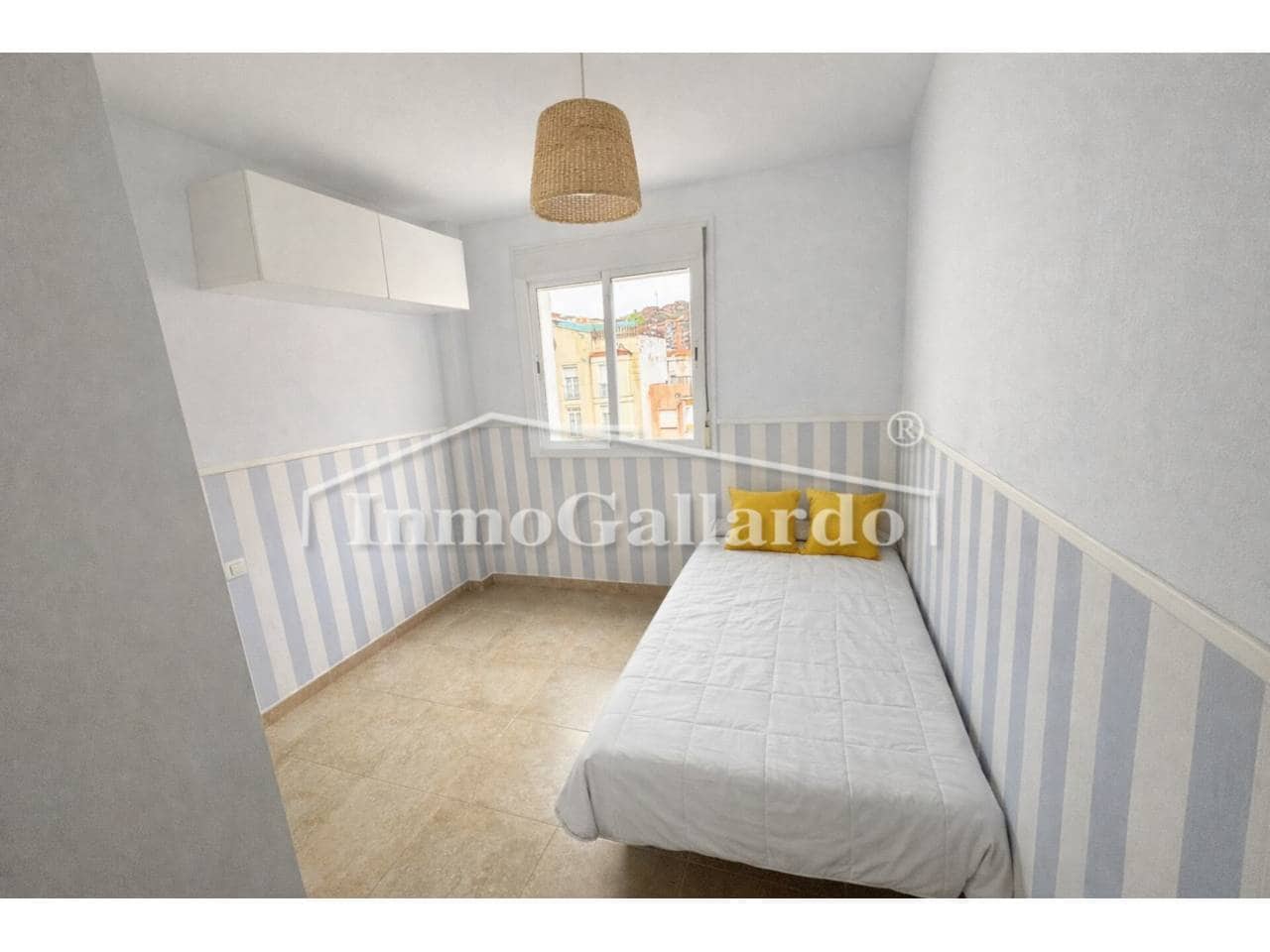 2 slaapkamer Flat te huur in Malaga stad met garage - € 1.200 (Ref: 9560695)