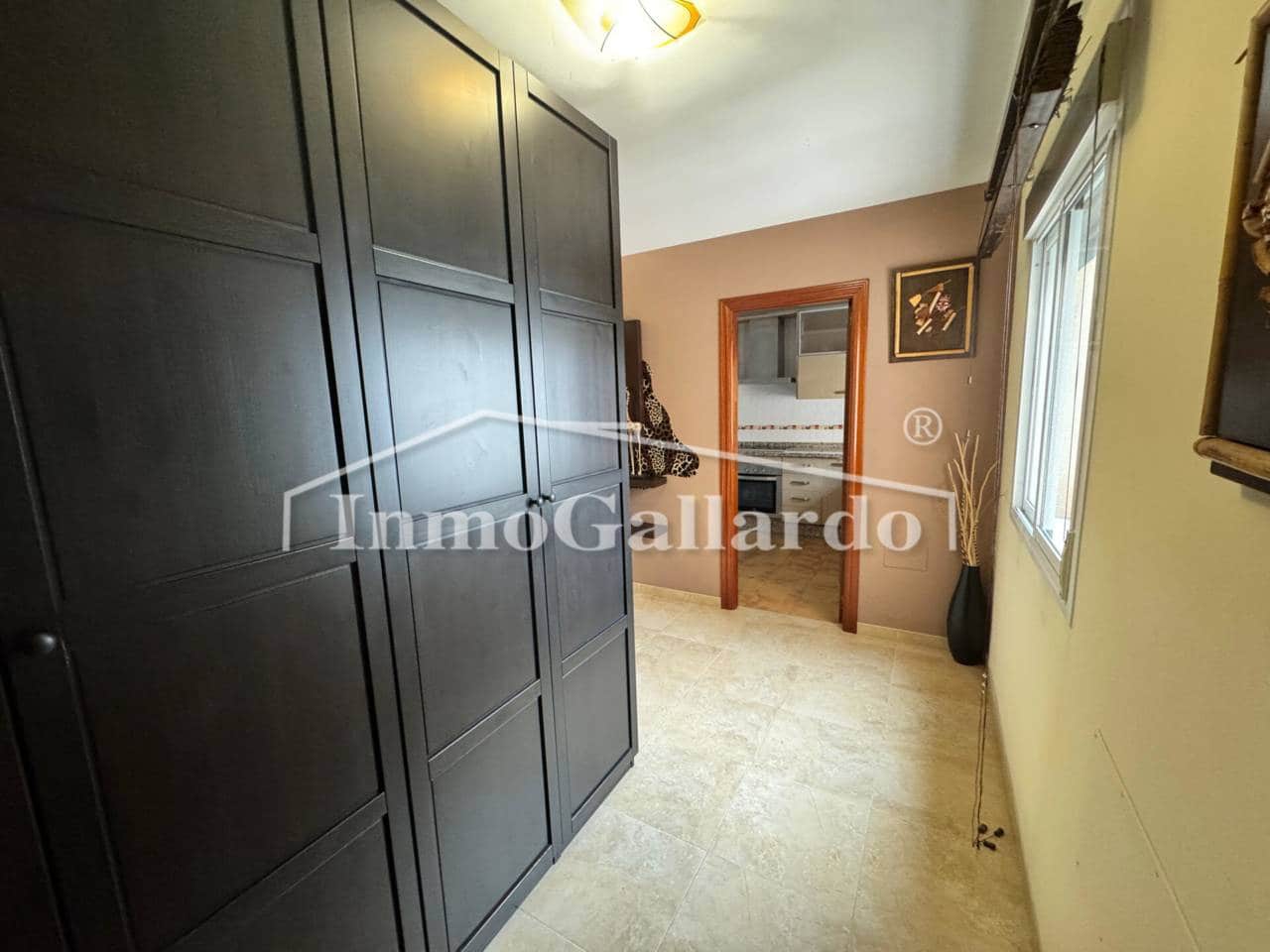 2 slaapkamer Flat te huur in Malaga stad met garage - € 1.200 (Ref: 9560695)