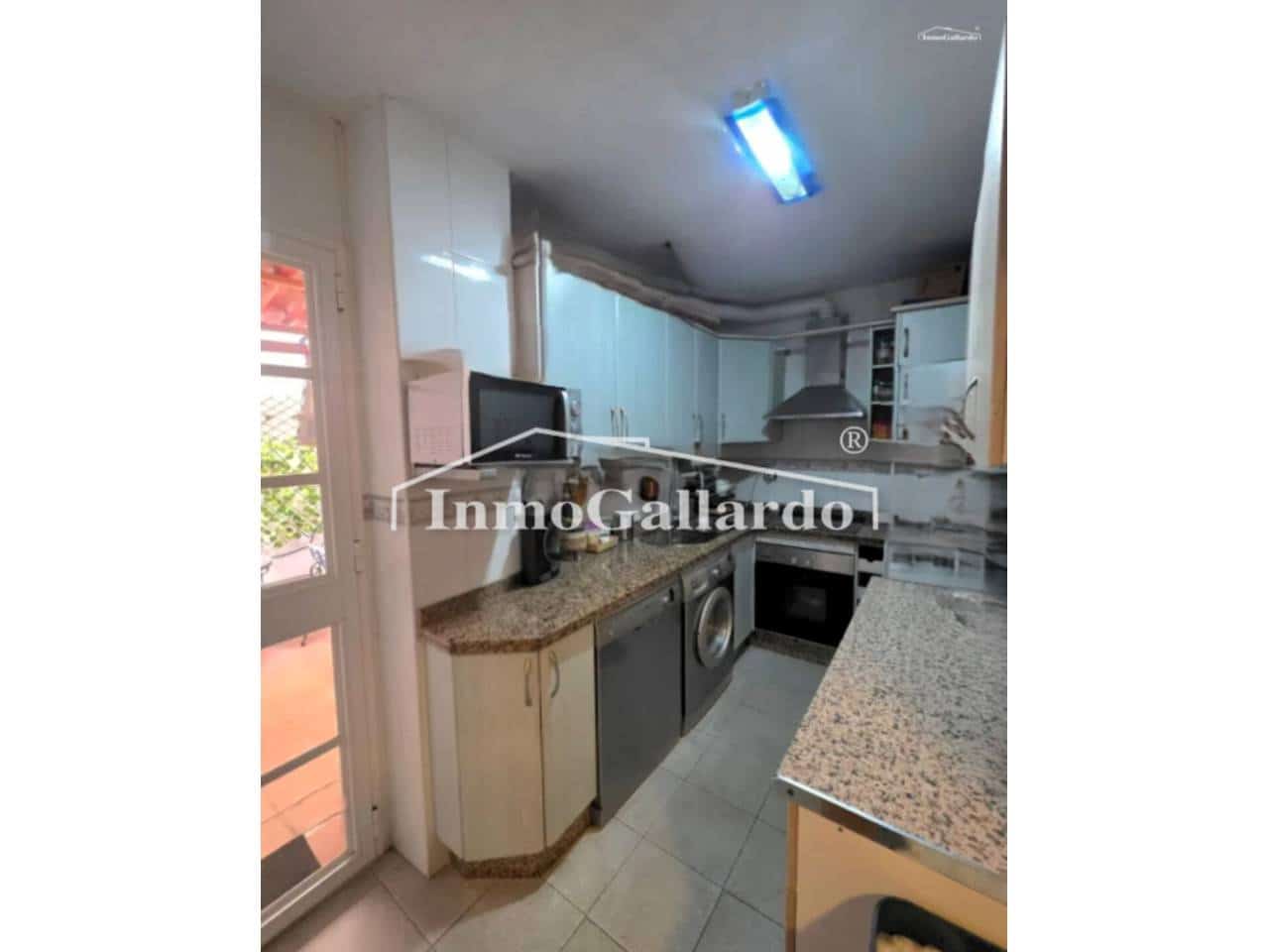 3 slaapkamer Flat te koop in Rincon de la Victoria met garage - € 369.000 (Ref: 9567873)