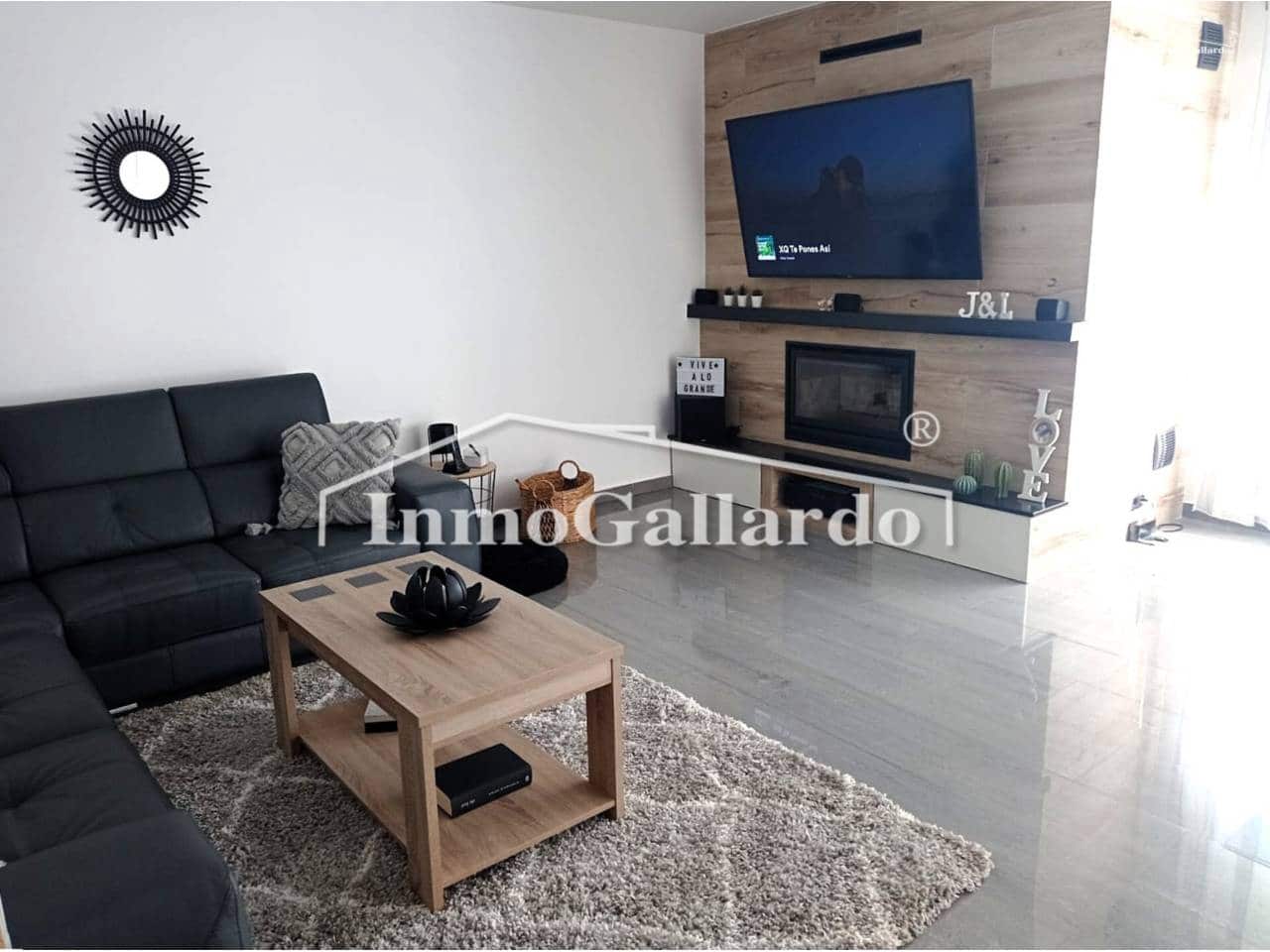 4 Zimmer Villa zu verkaufen in Alfarnate mit Garage - 318.000 € (Ref: 9570352)