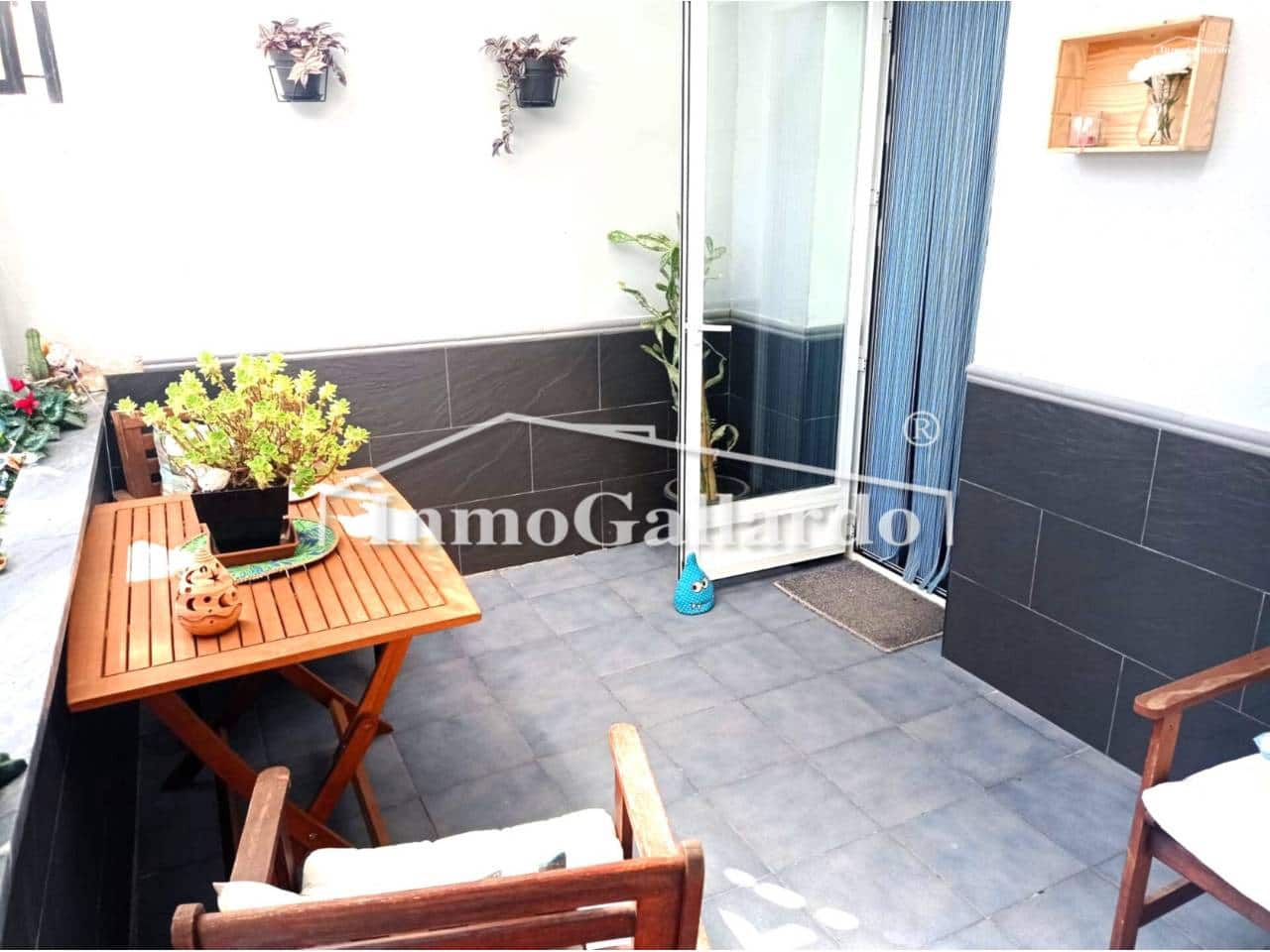 4 Zimmer Villa zu verkaufen in Alfarnate mit Garage - 318.000 € (Ref: 9570352)