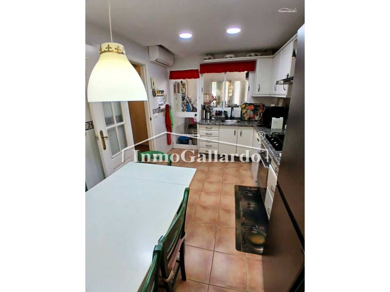 Adosado de 5 habitaciones en Málaga ciudad en venta con piscina garaje - 670.000 € (Ref: 9573688)