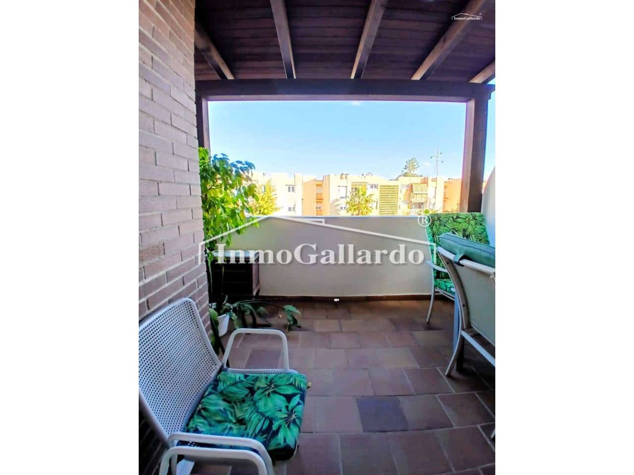 Adosado de 5 habitaciones en Málaga ciudad en venta con piscina garaje - 670.000 € (Ref: 9573688)