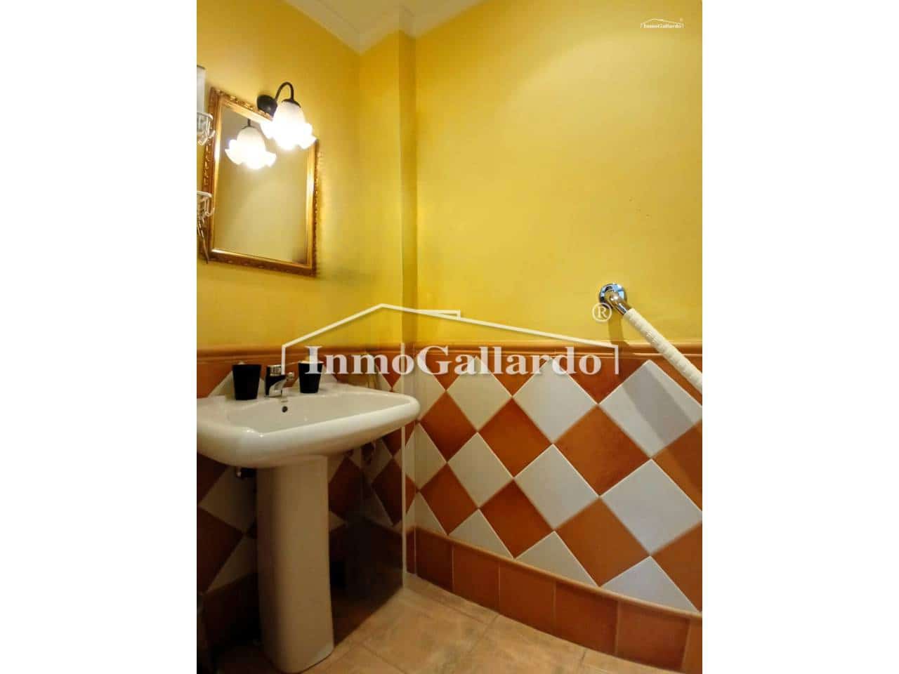 Adosado de 5 habitaciones en Málaga ciudad en venta con piscina garaje - 670.000 € (Ref: 9573688)