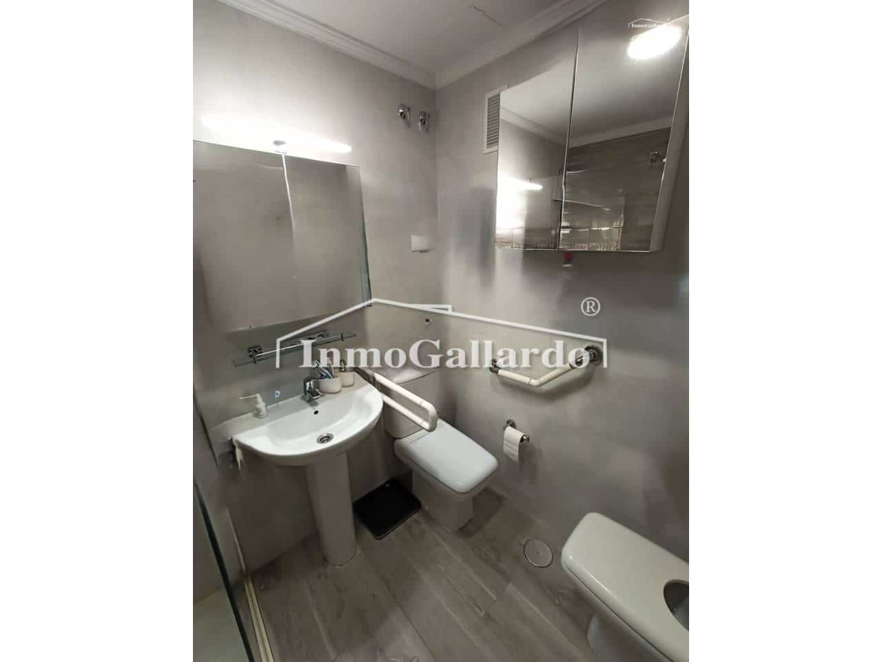 Adosado de 5 habitaciones en Málaga ciudad en venta con piscina garaje - 670.000 € (Ref: 9573688)