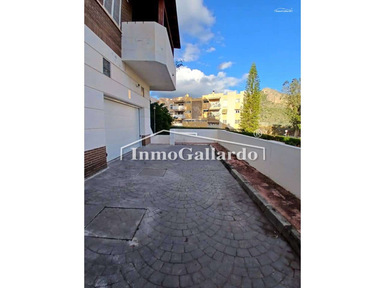 Adosado de 5 habitaciones en Málaga ciudad en venta con piscina garaje - 670.000 € (Ref: 9573688)