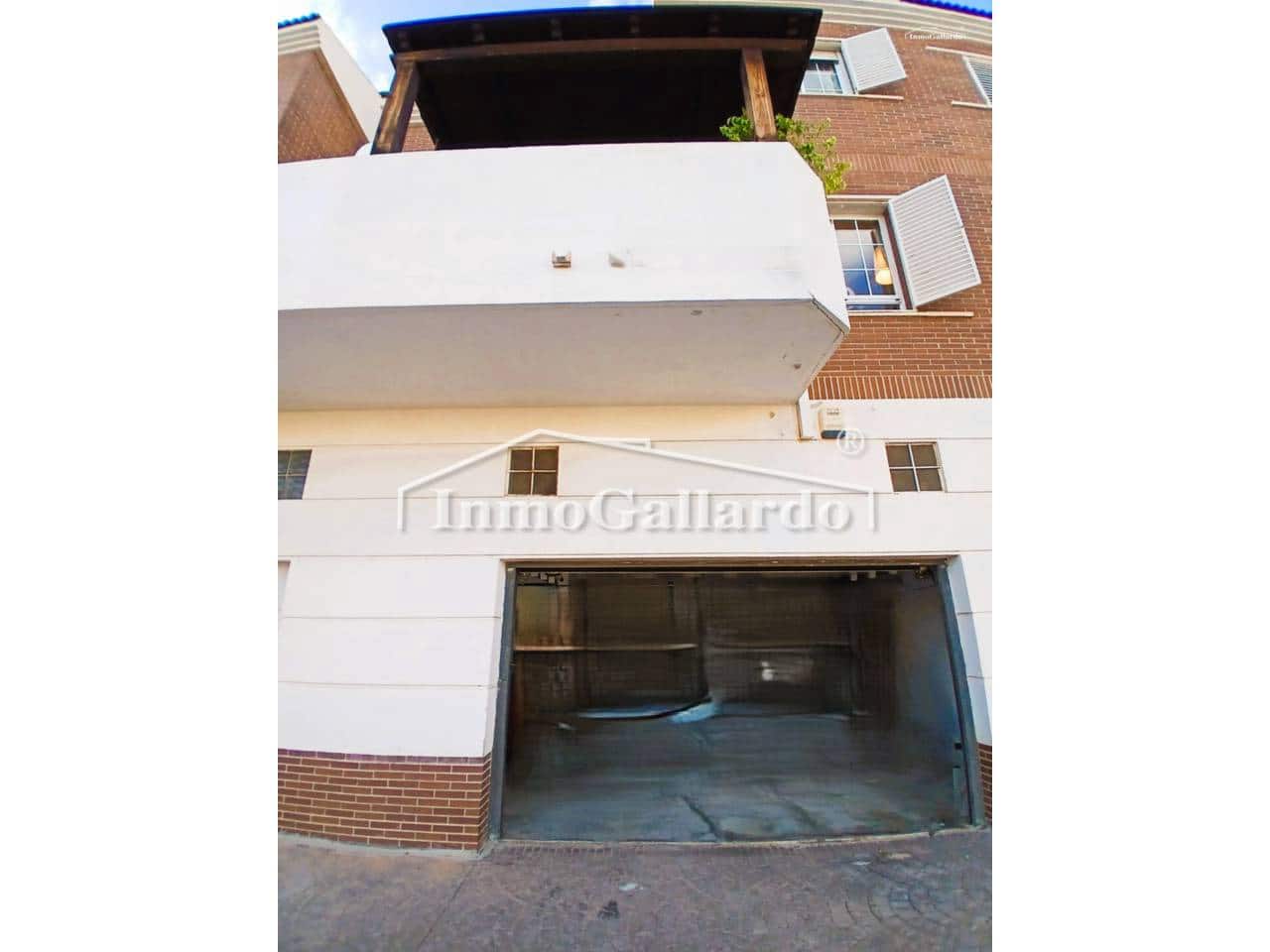 Adosado de 5 habitaciones en Málaga ciudad en venta con piscina garaje - 670.000 € (Ref: 9573688)