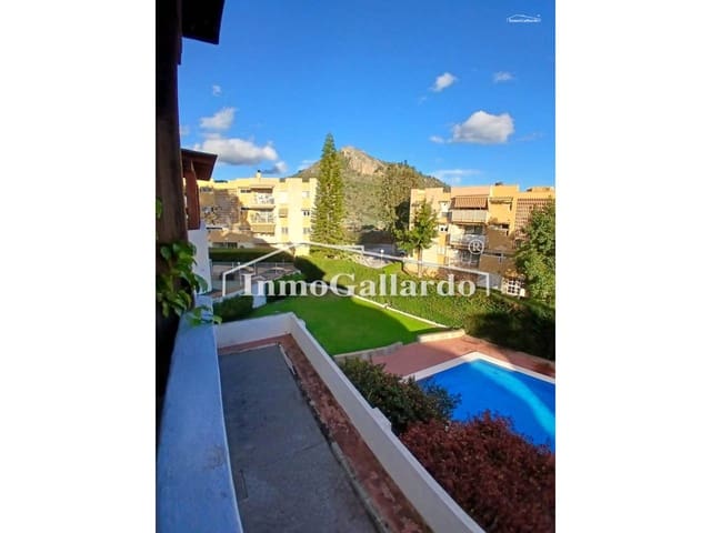 5 soveværelse Rækkehus til salg i Málaga by med swimmingpool garage - € 670.000 (Ref: 9573688)