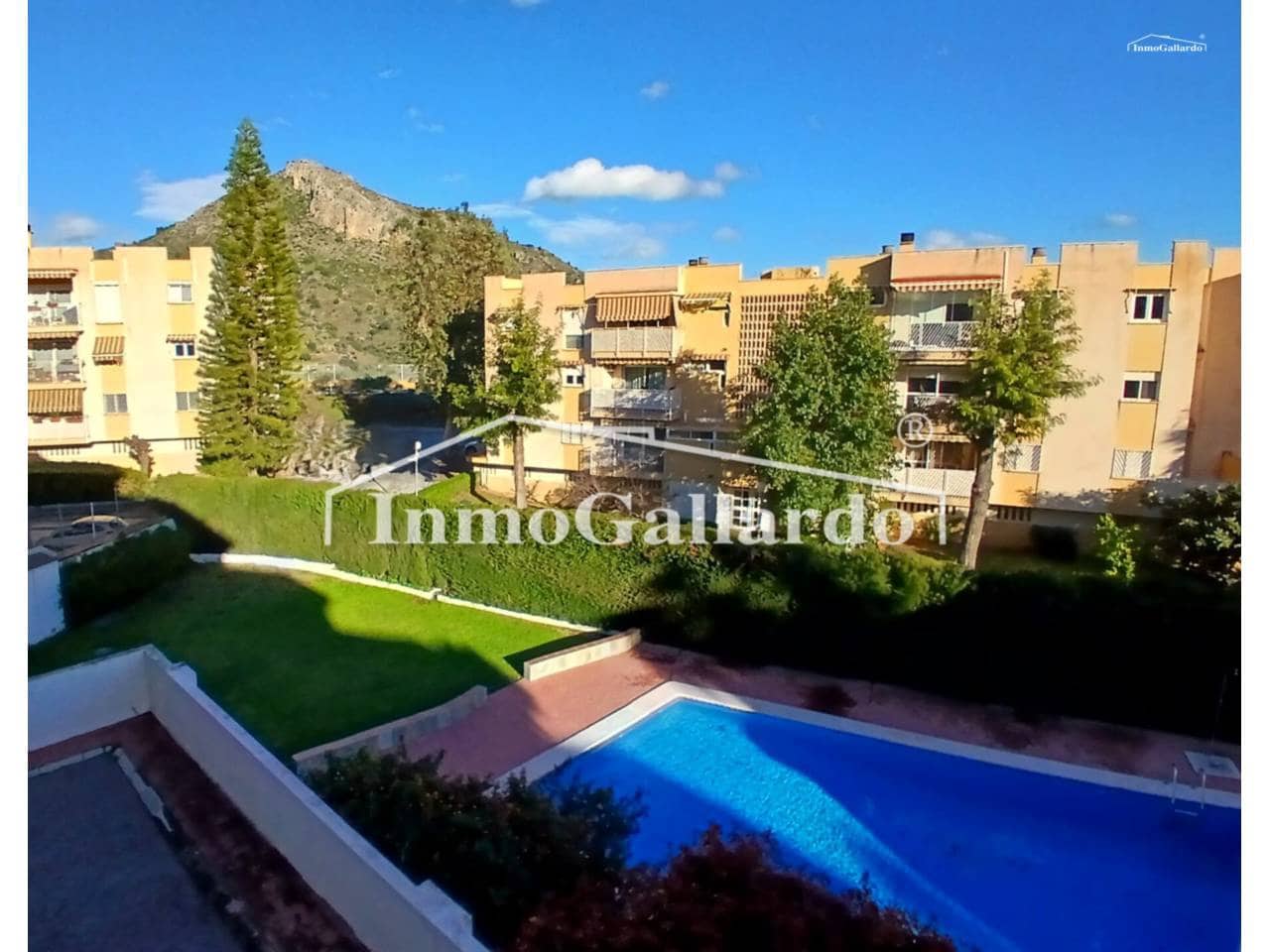 Adosado de 5 habitaciones en Málaga ciudad en venta con piscina garaje - 670.000 € (Ref: 9573688)