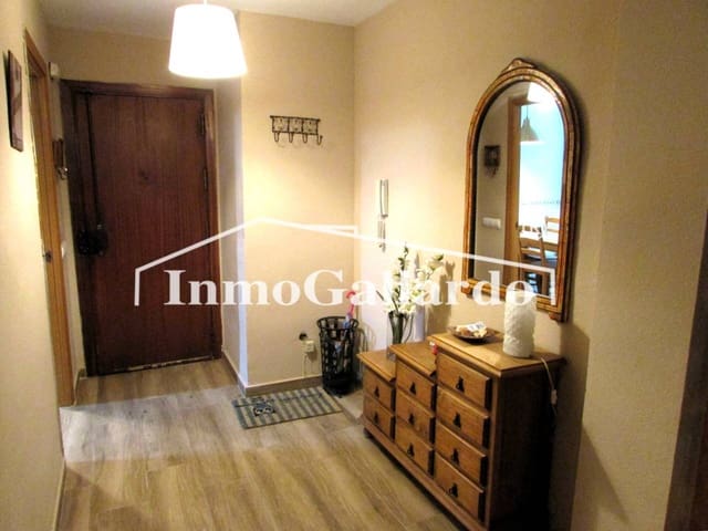 Appartement de 3 chambres à louer à Rincón de la Victoria avec piscine - 1 100 € (Ref: 9573689)