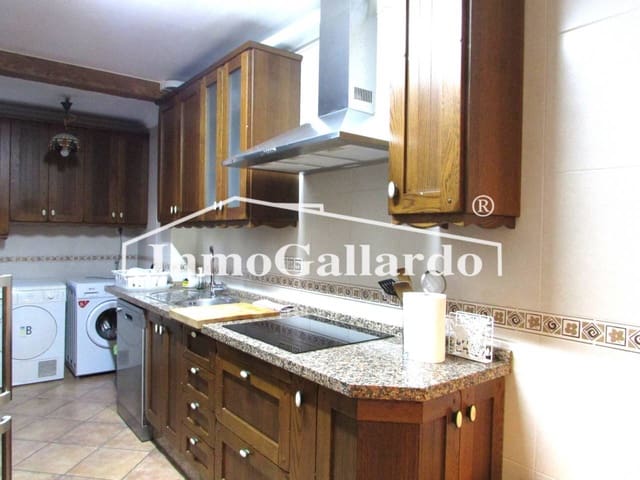 Appartement de 3 chambres à louer à Rincón de la Victoria avec piscine - 1 100 € (Ref: 9573689)