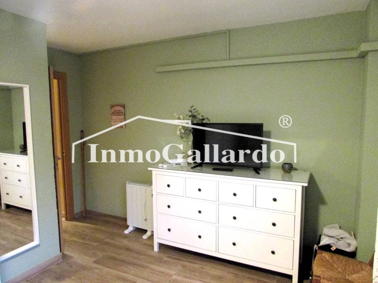 Appartement de 3 chambres à louer à Rincon de la Victoria avec piscine - 1 100 € (Ref: 9573689)