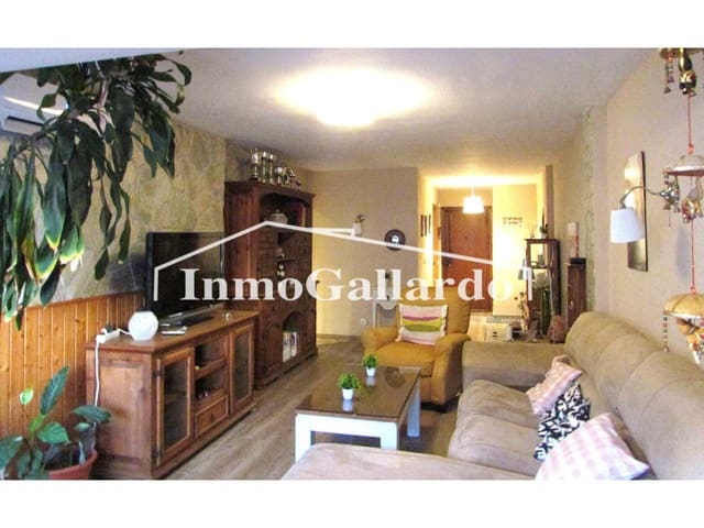 Appartement de 3 chambres à louer à Rincón de la Victoria avec piscine - 1 100 € (Ref: 9573689)