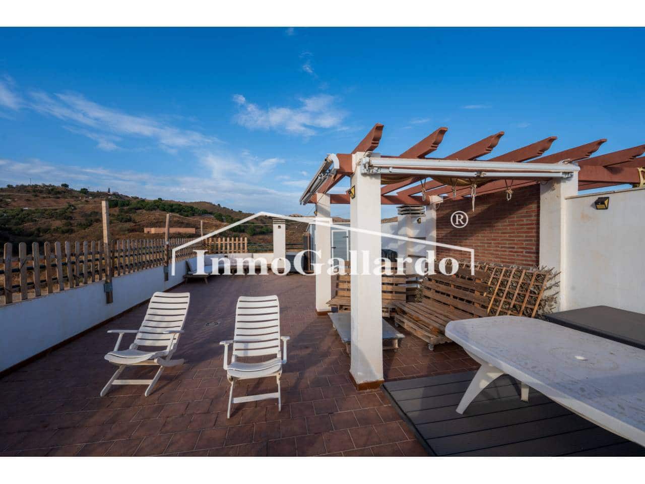 3 bedroom Penthouse for sale in Rincon de la Victoria with pool garage - € 339,900 (Ref: 9581385)