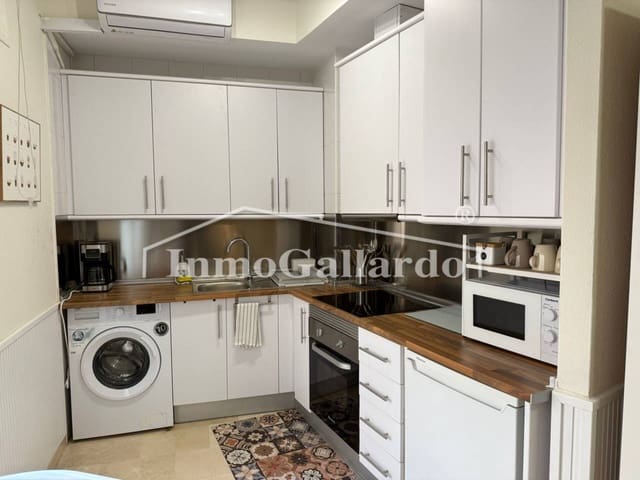Estudio en Málaga ciudad en alquiler - 850 € (Ref: 9607139)