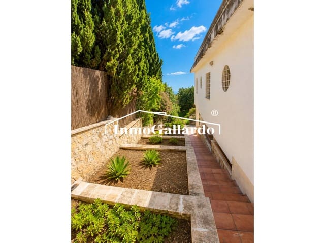 5 makuuhuone Huvila myytävänä paikassa Pinares de San Antón, Málaga kaupunki mukana uima-altaan 
autotalli - 1 000 000 € (Ref: 9629472)