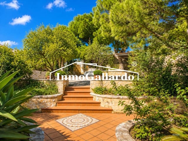 5 makuuhuone Huvila myytävänä paikassa Pinares de San Antón, Málaga kaupunki mukana uima-altaan 
autotalli - 1 000 000 € (Ref: 9629472)