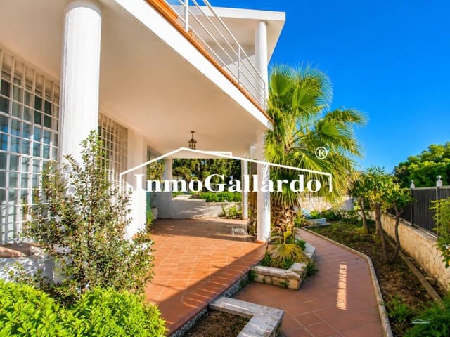 5 makuuhuone Huvila myytävänä paikassa Pinares de San Antón, Málaga kaupunki mukana uima-altaan 
autotalli - 1 000 000 € (Ref: 9629472)