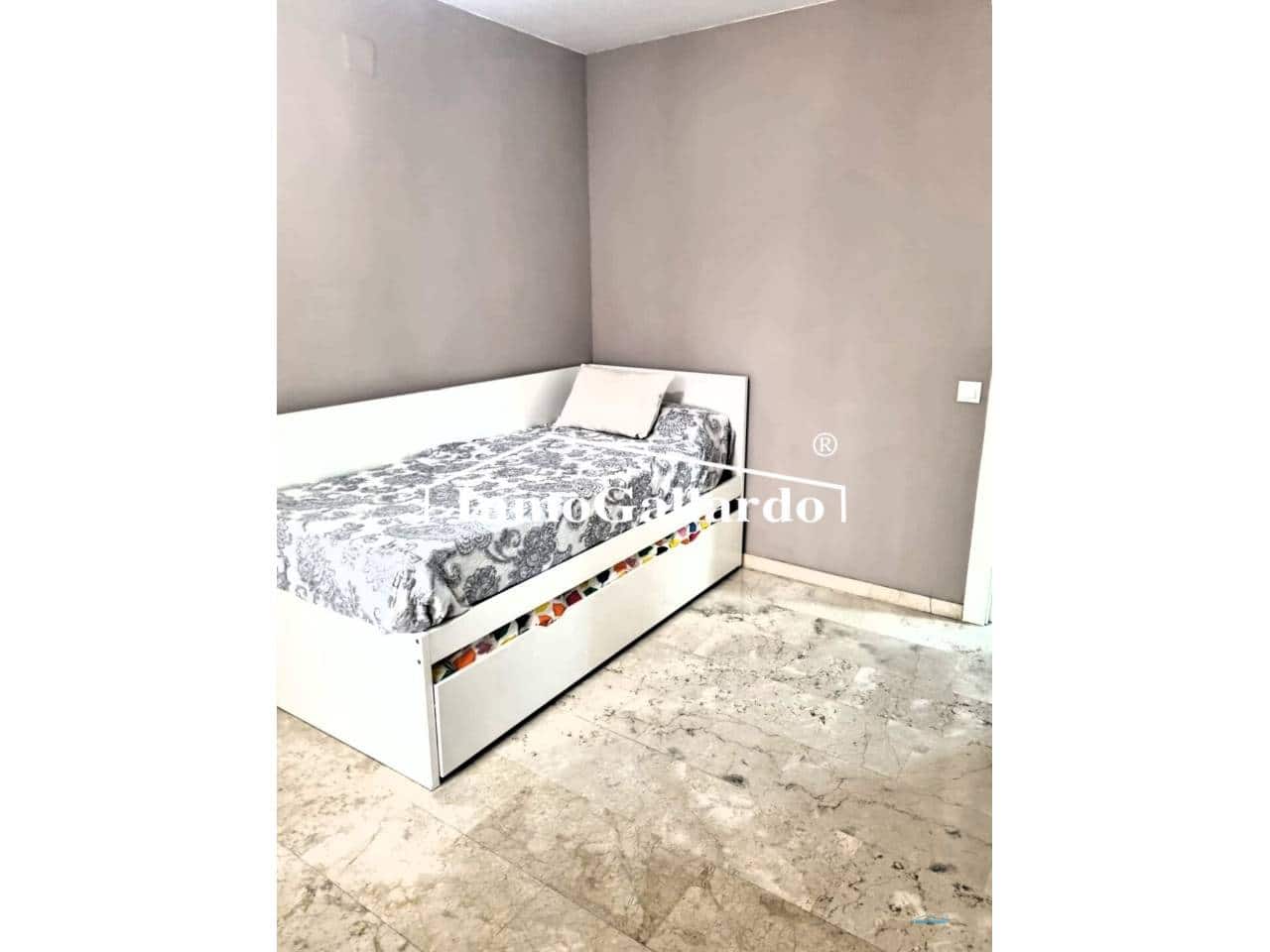 3 sypialnia Mieszkanie na sprzedaż w Rincon de la Victoria z basenem - 440 100 € (Ref: 9636280)