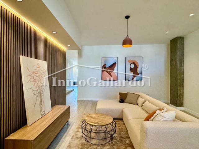 3 slaapkamer Loft te koop in El Ejido, Málaga stad - € 485.000 (Ref: 9636281)