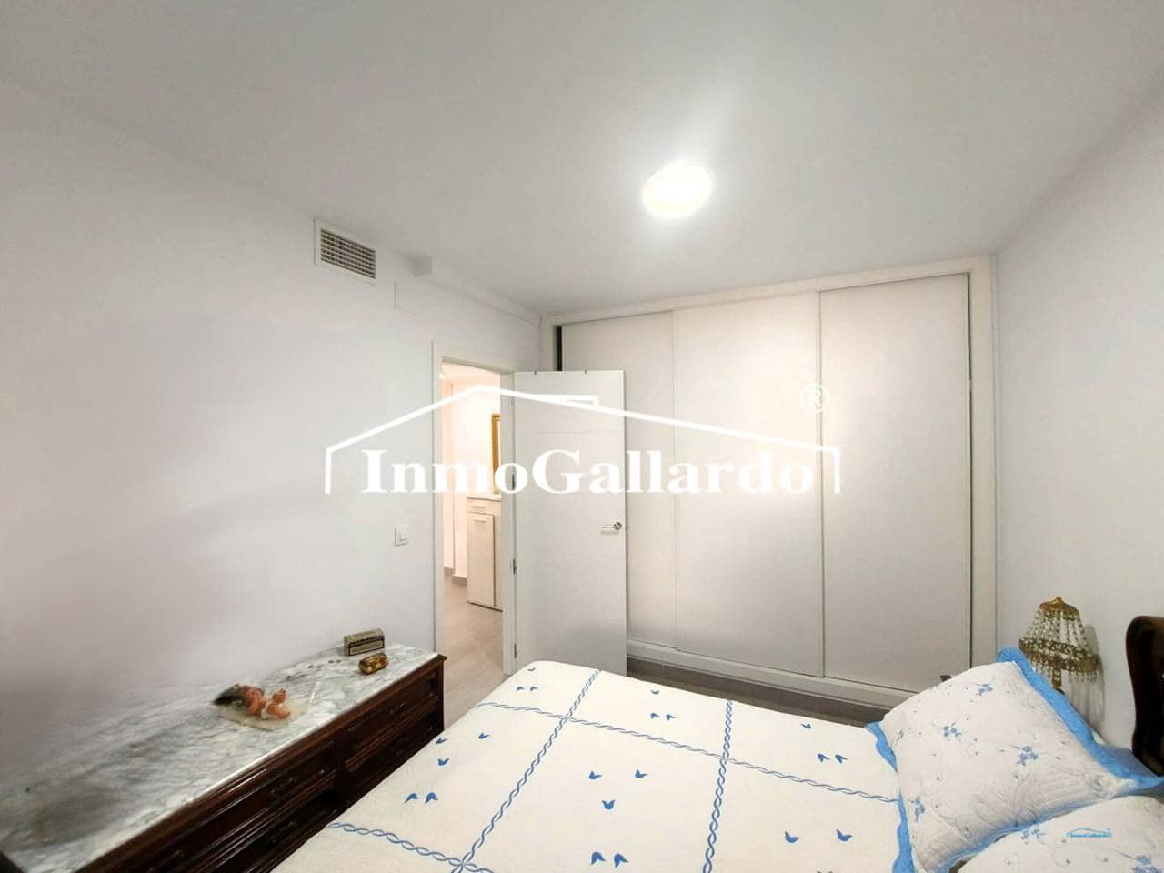 1 bedroom Flat for sale in Torre de Benagalbon with garage - € 265,000 (Ref: 9651023)