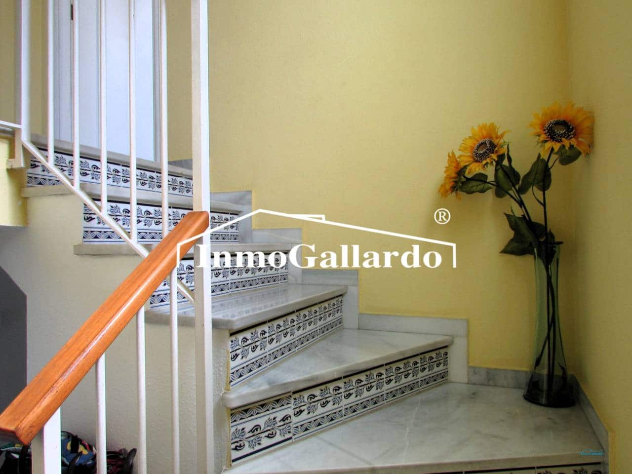 3 camera da letto Villetta Bifamiliare in vendita in Rincon de la Victoria con piscina garage - 509.000 € (Rif: 9655592)