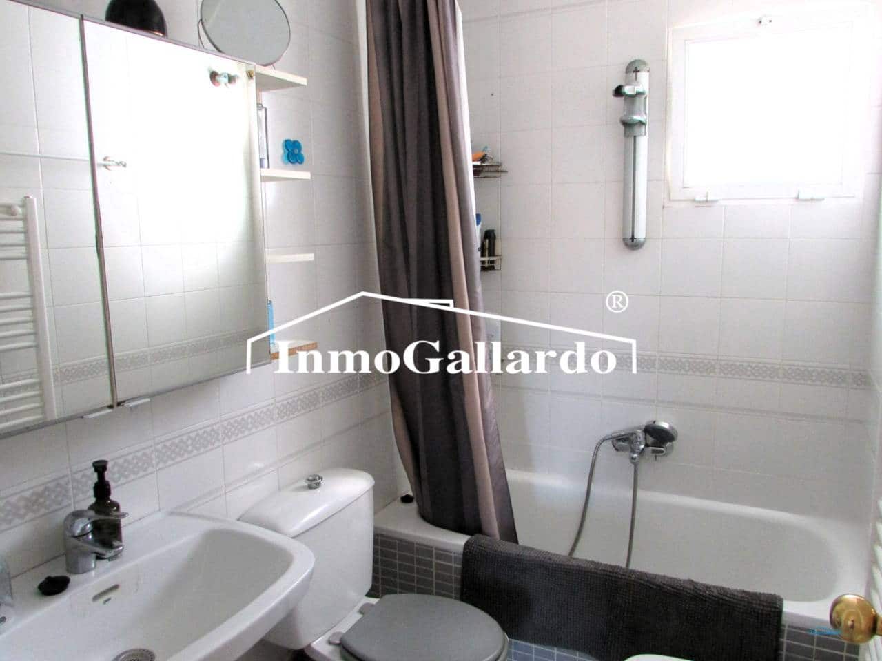 3 camera da letto Villetta Bifamiliare in vendita in Rincon de la Victoria con piscina garage - 509.000 € (Rif: 9655592)