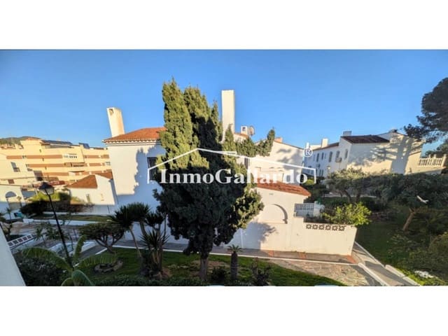Adosado de 2 habitaciones en Rincón de la Victoria en venta con piscina - 445.400 € (Ref: 9689903)