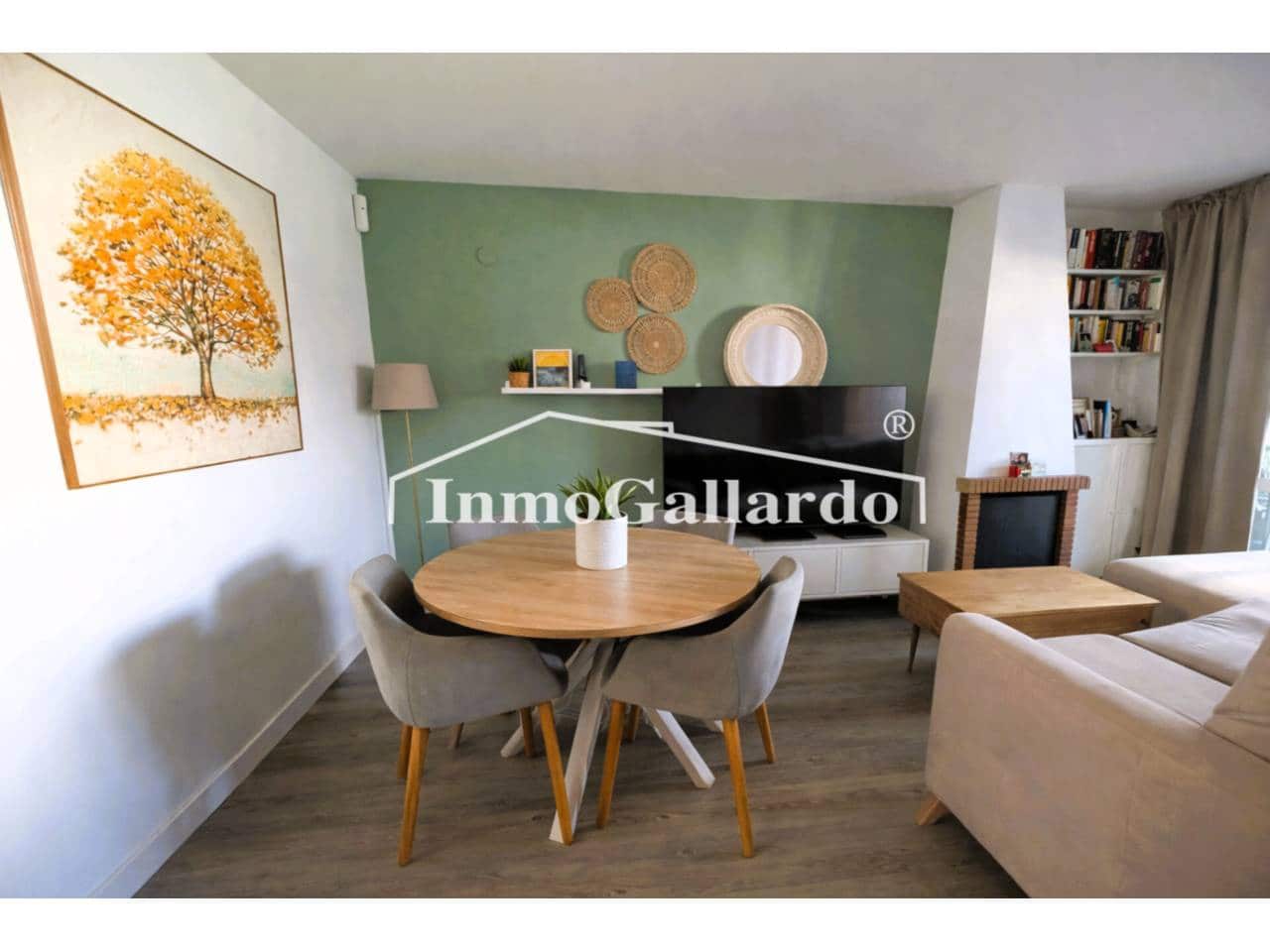 Adosado de 2 habitaciones en Rincón de la Victoria en venta con piscina - 445.400 € (Ref: 9689903)