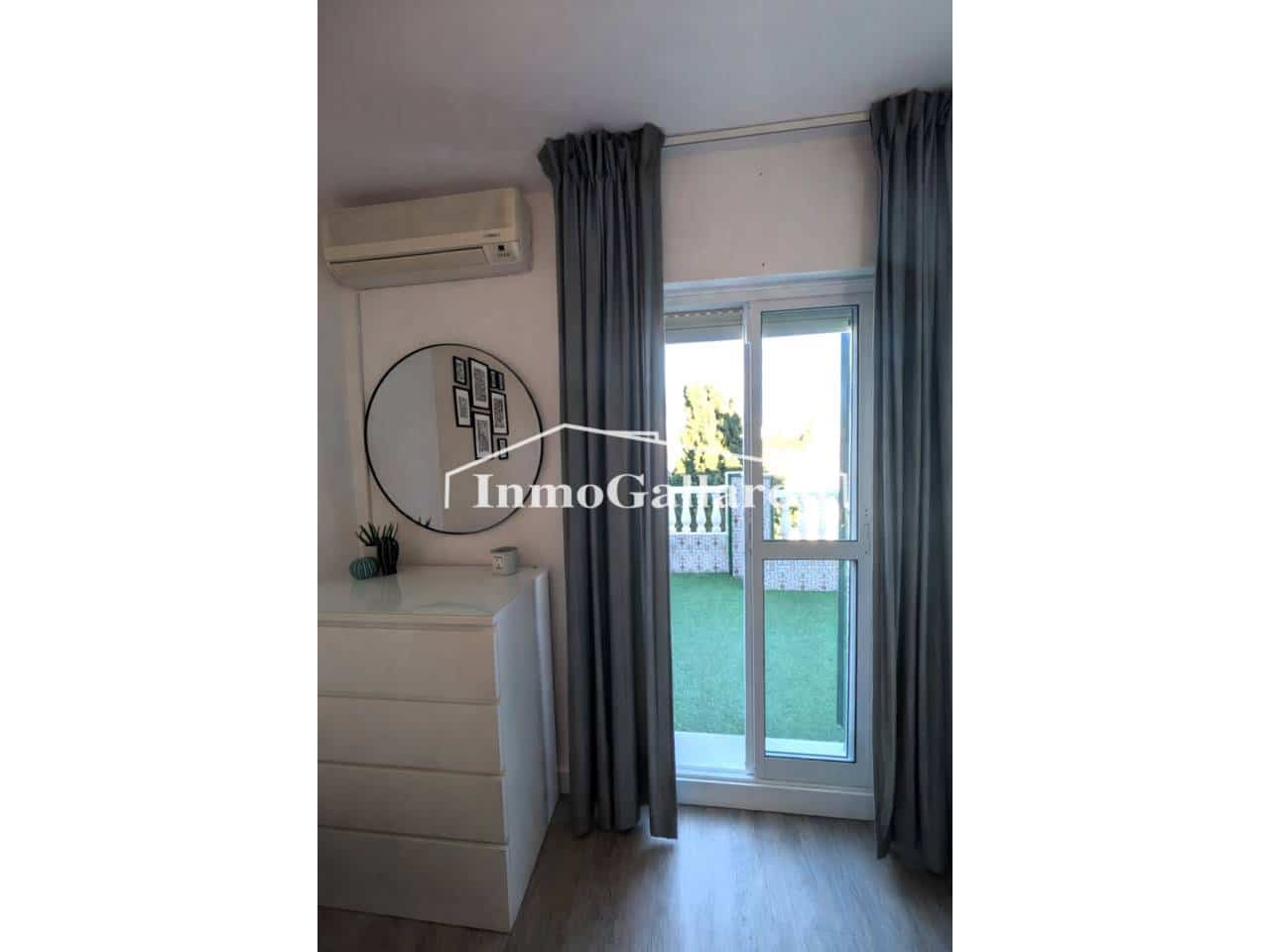 Adosado de 2 habitaciones en Rincón de la Victoria en venta con piscina - 445.400 € (Ref: 9689903)