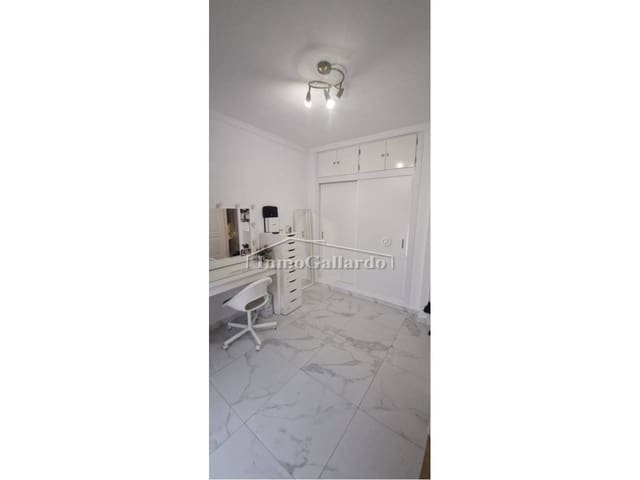 Apartamento de 4 habitaciones en Mijas en venta con garaje - 390.000 € (Ref: 9700325)