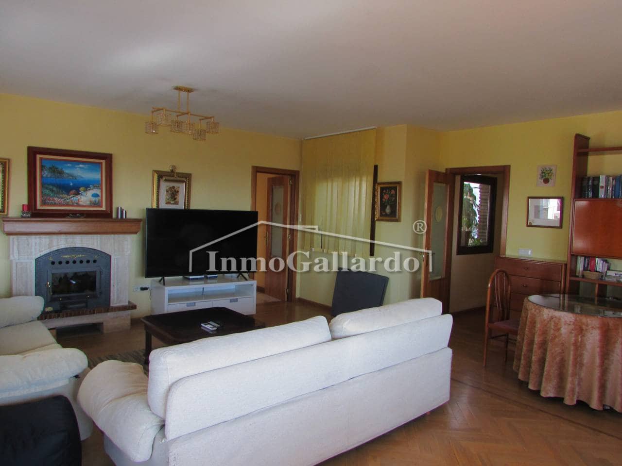 7 soverom Villa til salgs i Malaga by med svømmebasseng garasje - € 1 749 000 (Ref: 9710962)