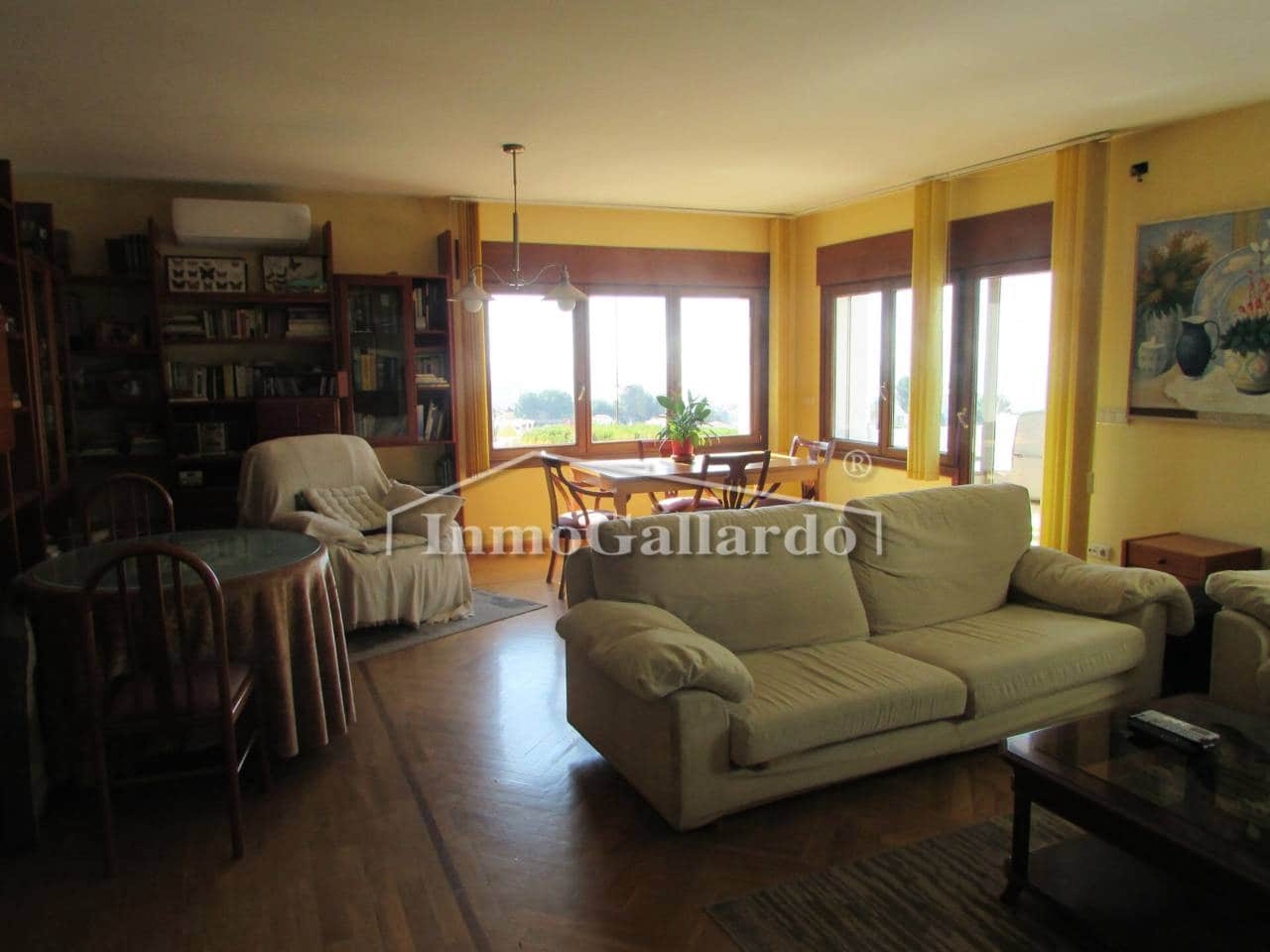 7 soverom Villa til salgs i Malaga by med svømmebasseng garasje - € 1 749 000 (Ref: 9710962)