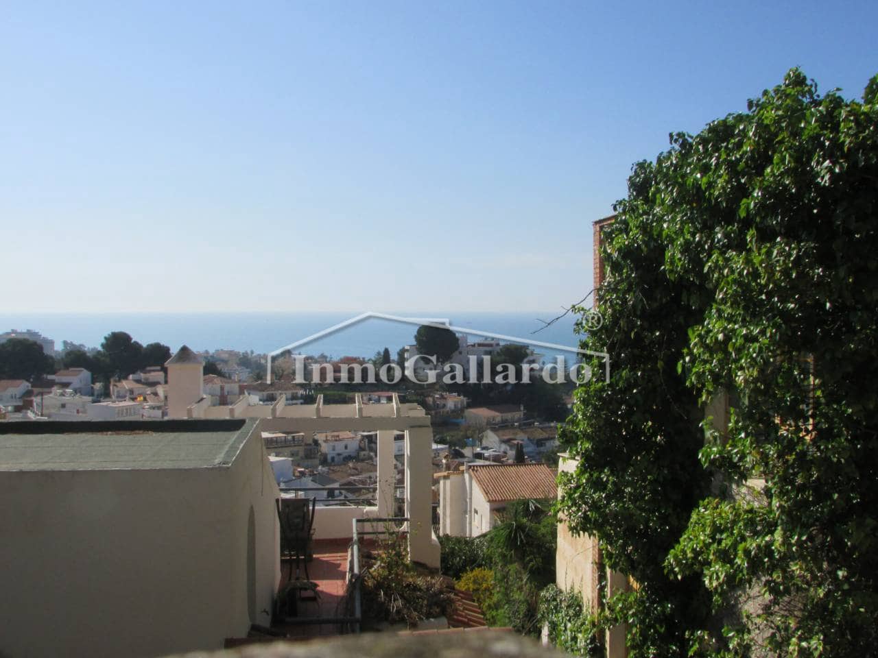 7 soverom Villa til salgs i Malaga by med svømmebasseng garasje - € 1 749 000 (Ref: 9710962)