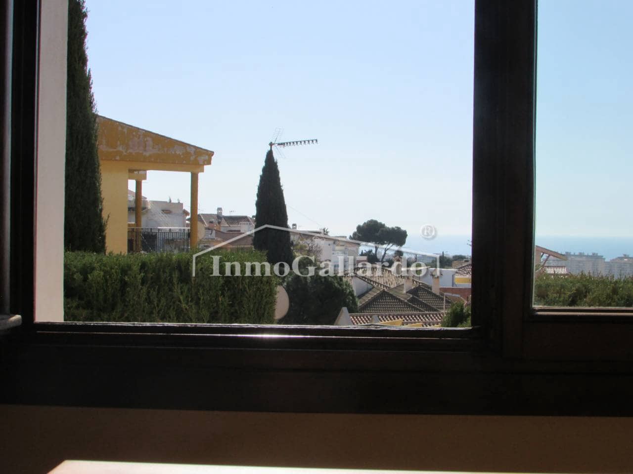 7 soverom Villa til salgs i Malaga by med svømmebasseng garasje - € 1 749 000 (Ref: 9710962)