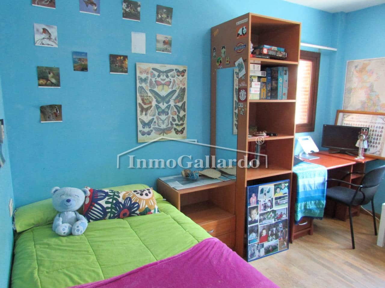 7 soverom Villa til salgs i Malaga by med svømmebasseng garasje - € 1 749 000 (Ref: 9710962)