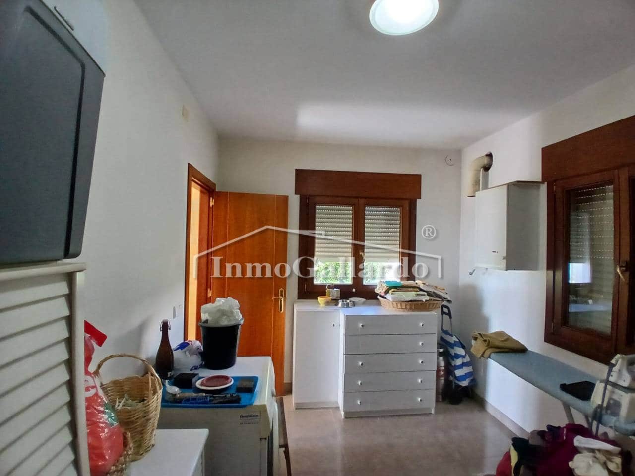 7 soverom Villa til salgs i Malaga by med svømmebasseng garasje - € 1 749 000 (Ref: 9710962)