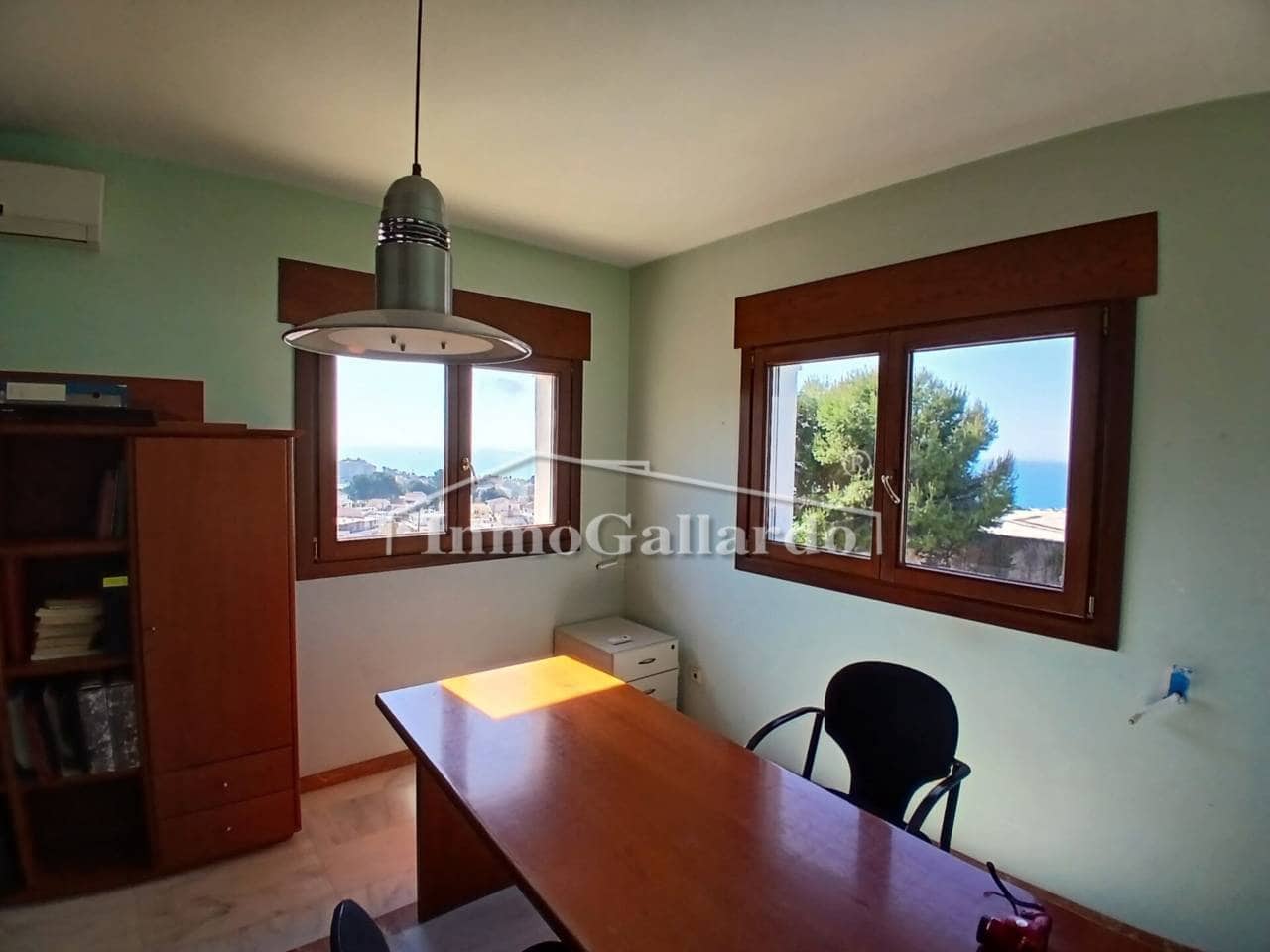 7 soverom Villa til salgs i Malaga by med svømmebasseng garasje - € 1 749 000 (Ref: 9710962)