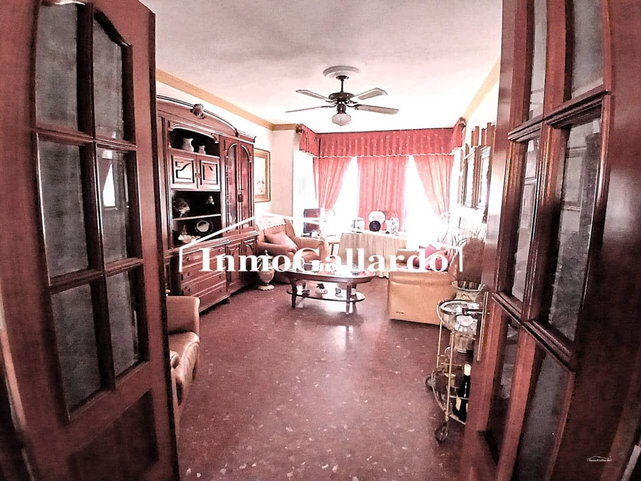 3 sypialnia Penthouse na sprzedaż w Miasto Malaga - 485 000 € (Ref: 9719388)