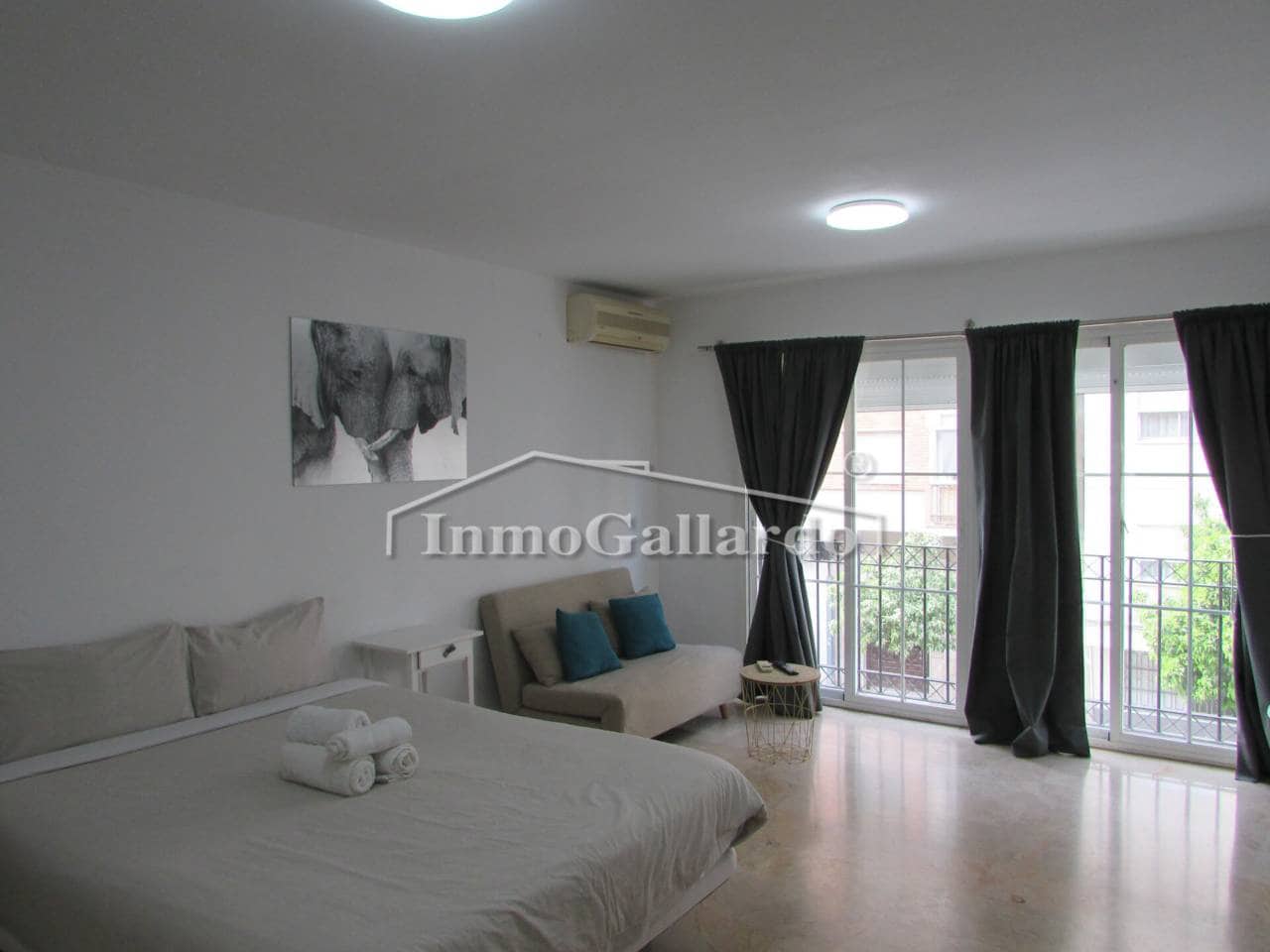 4 soveværelse Lejlighed til salg i Malaga by med garage - € 466.000 (Ref: 9731528)