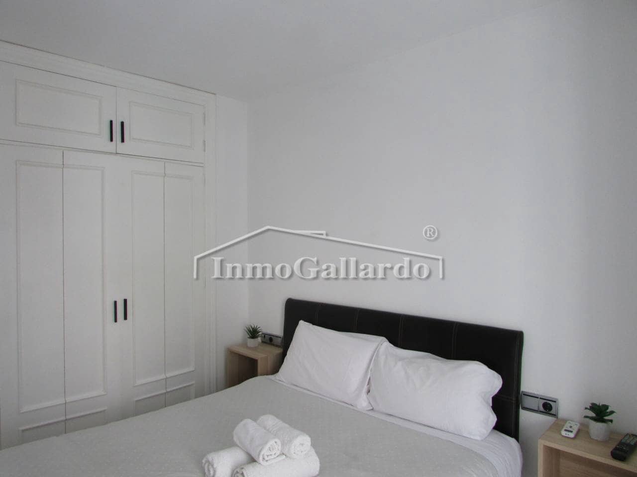 4 soveværelse Lejlighed til salg i Malaga by med garage - € 466.000 (Ref: 9731528)