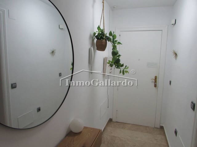 4 soveværelse Lejlighed til salg i Málaga by med garage - € 466.000 (Ref: 9731528)