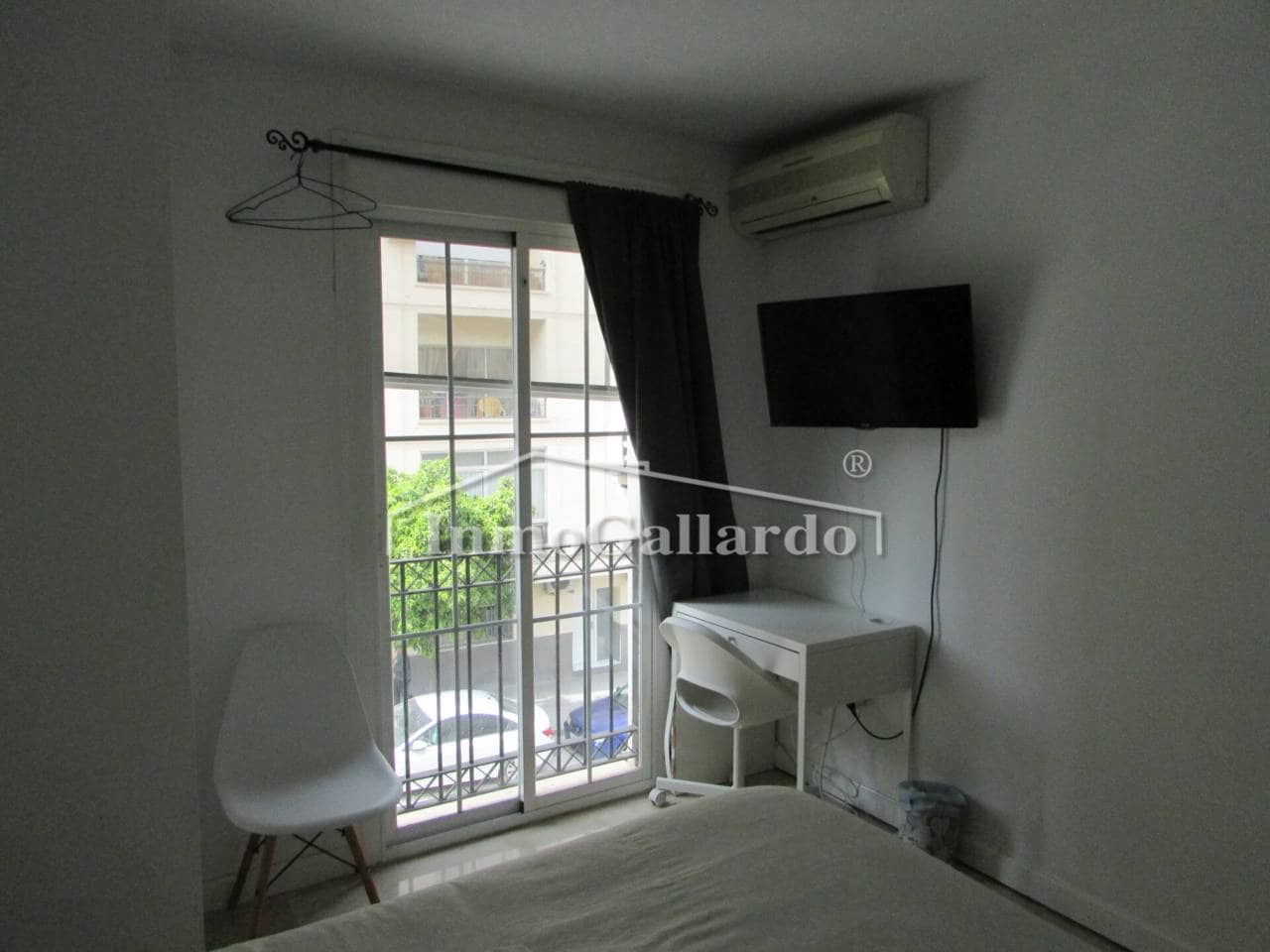 4 soveværelse Lejlighed til salg i Malaga by med garage - € 466.000 (Ref: 9731528)