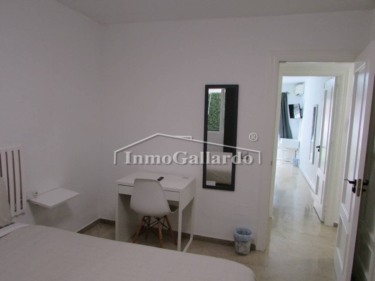 4 soveværelse Lejlighed til salg i Malaga by med garage - € 466.000 (Ref: 9731528)