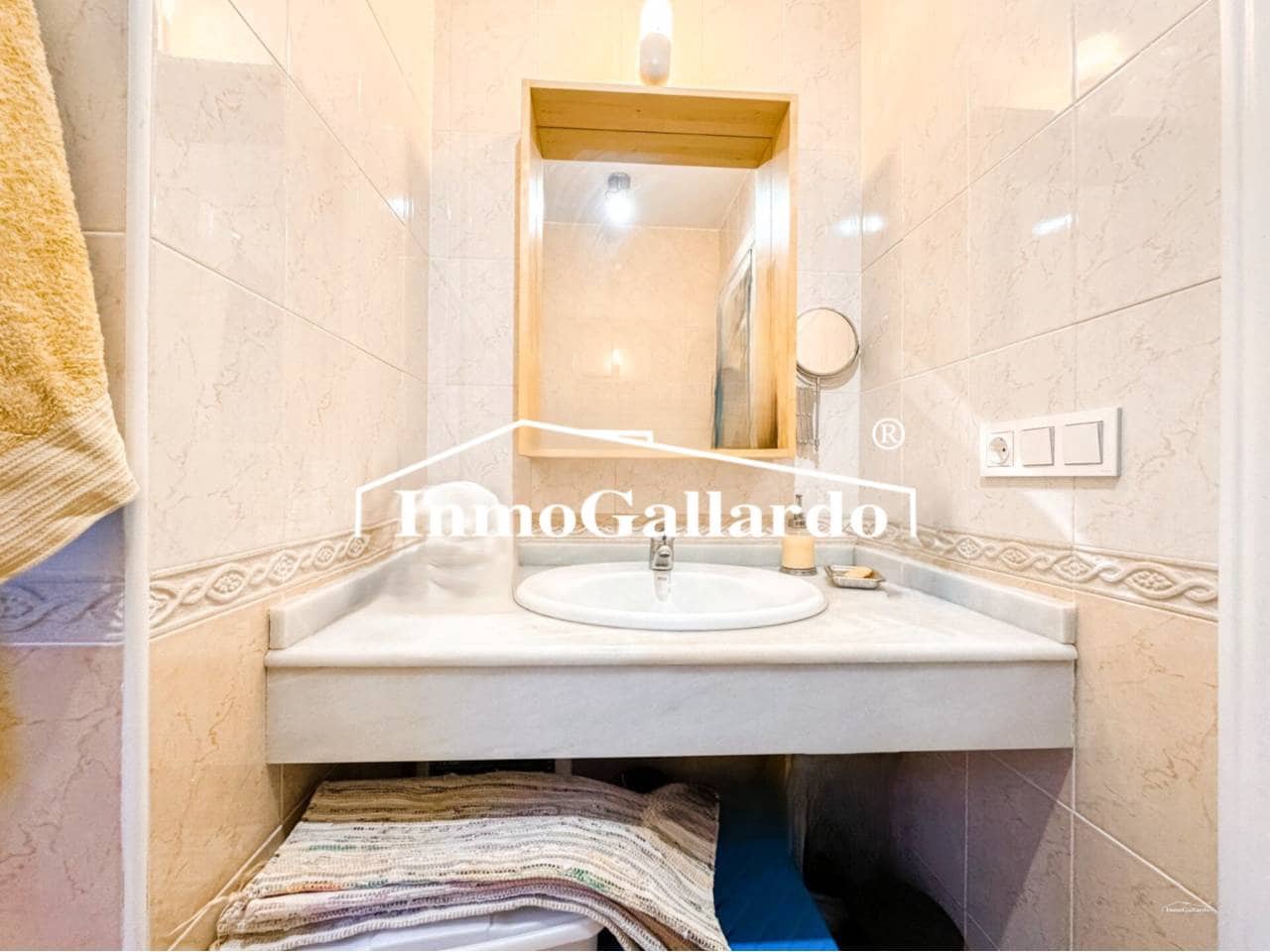 2 bedroom Penthouse for sale in Rincon de la Victoria with pool garage - € 440,000 (Ref: 9747494)