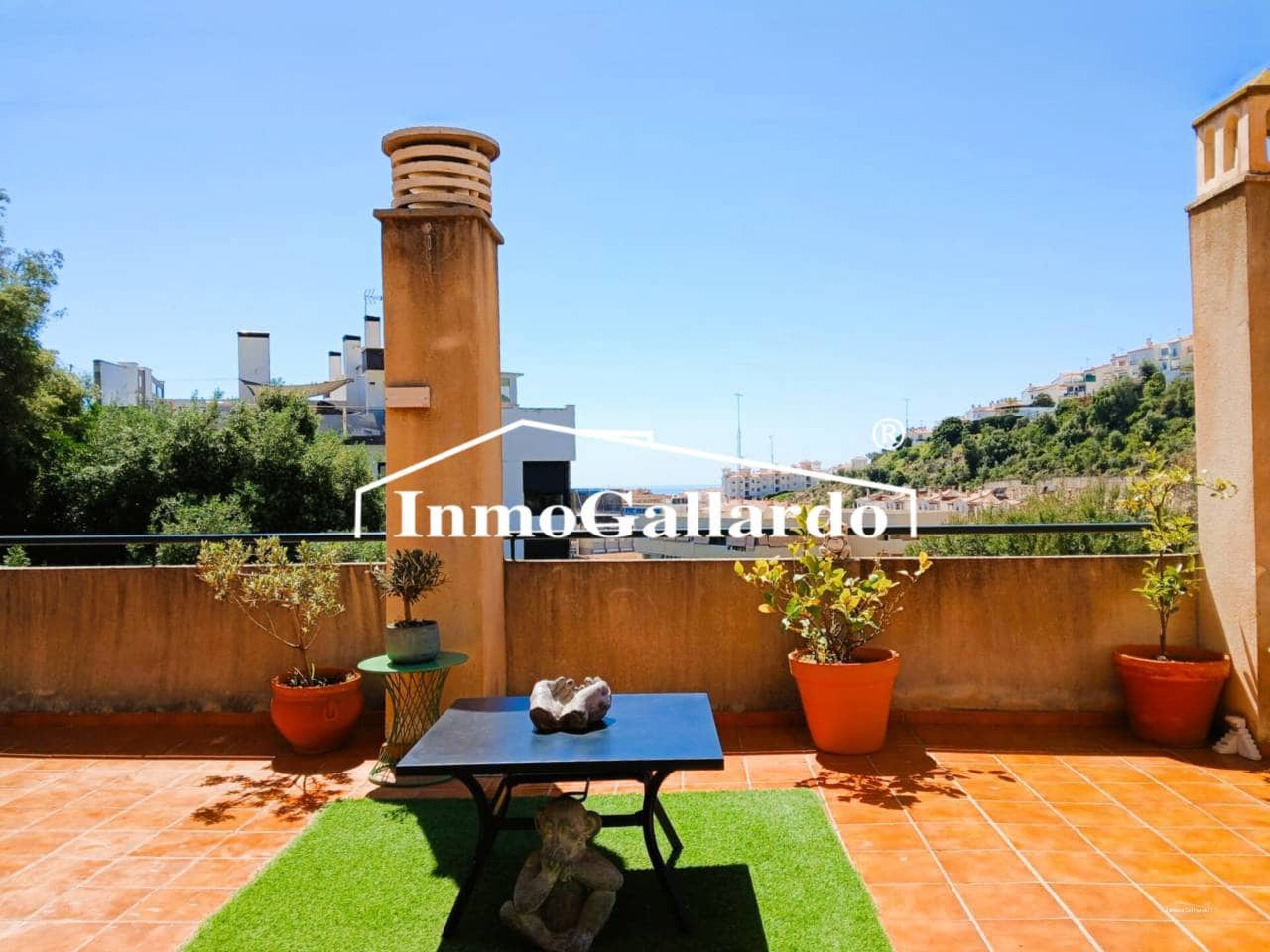 2 bedroom Penthouse for sale in Rincon de la Victoria with pool garage - € 440,000 (Ref: 9747494)