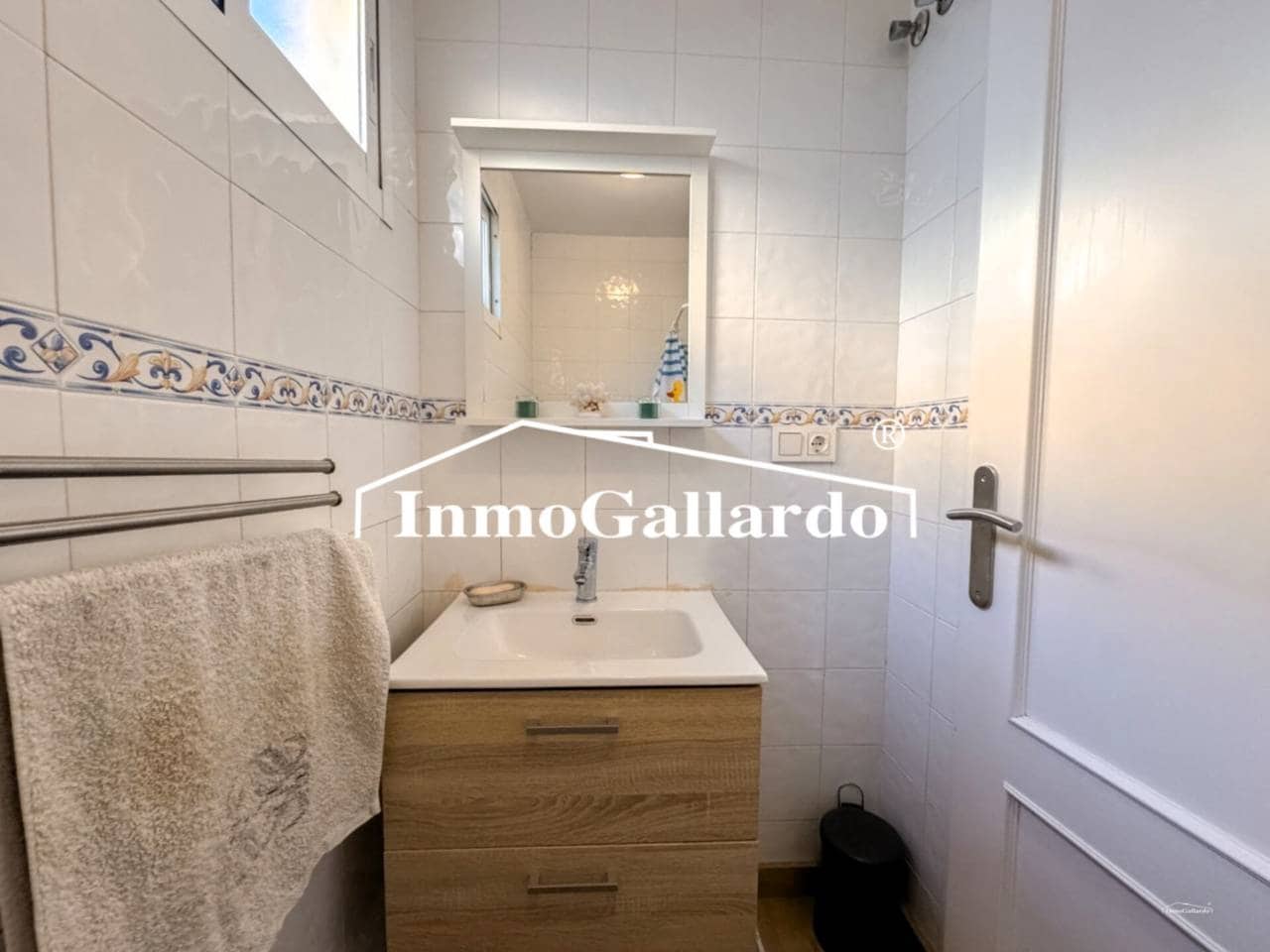 2 bedroom Penthouse for sale in Rincon de la Victoria with pool garage - € 440,000 (Ref: 9747494)