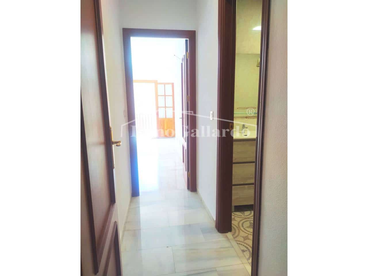 3 Zimmer Wohnung zu vermieten in Malaga Stadt mit Garage - 1.500 € (Ref: 9747495)